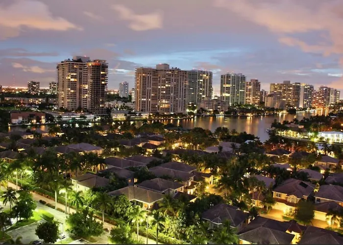 Ocean Reserve Collins 19370 Sunny Isles Beach Str00540