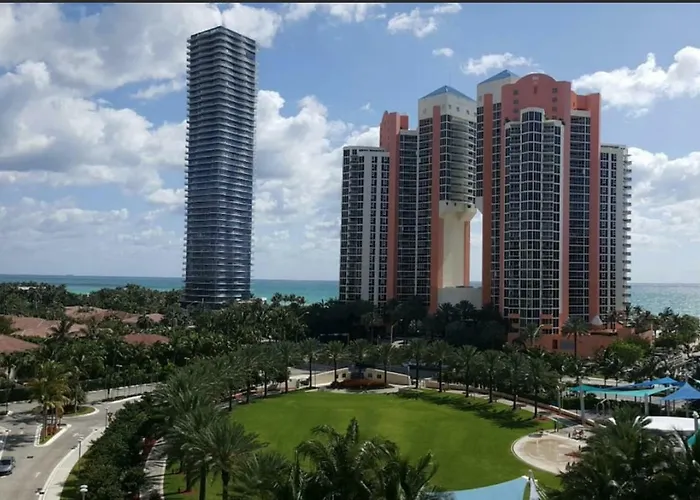 Ocean Reserve Collins 19370 Sunny Isles Beach Str00540